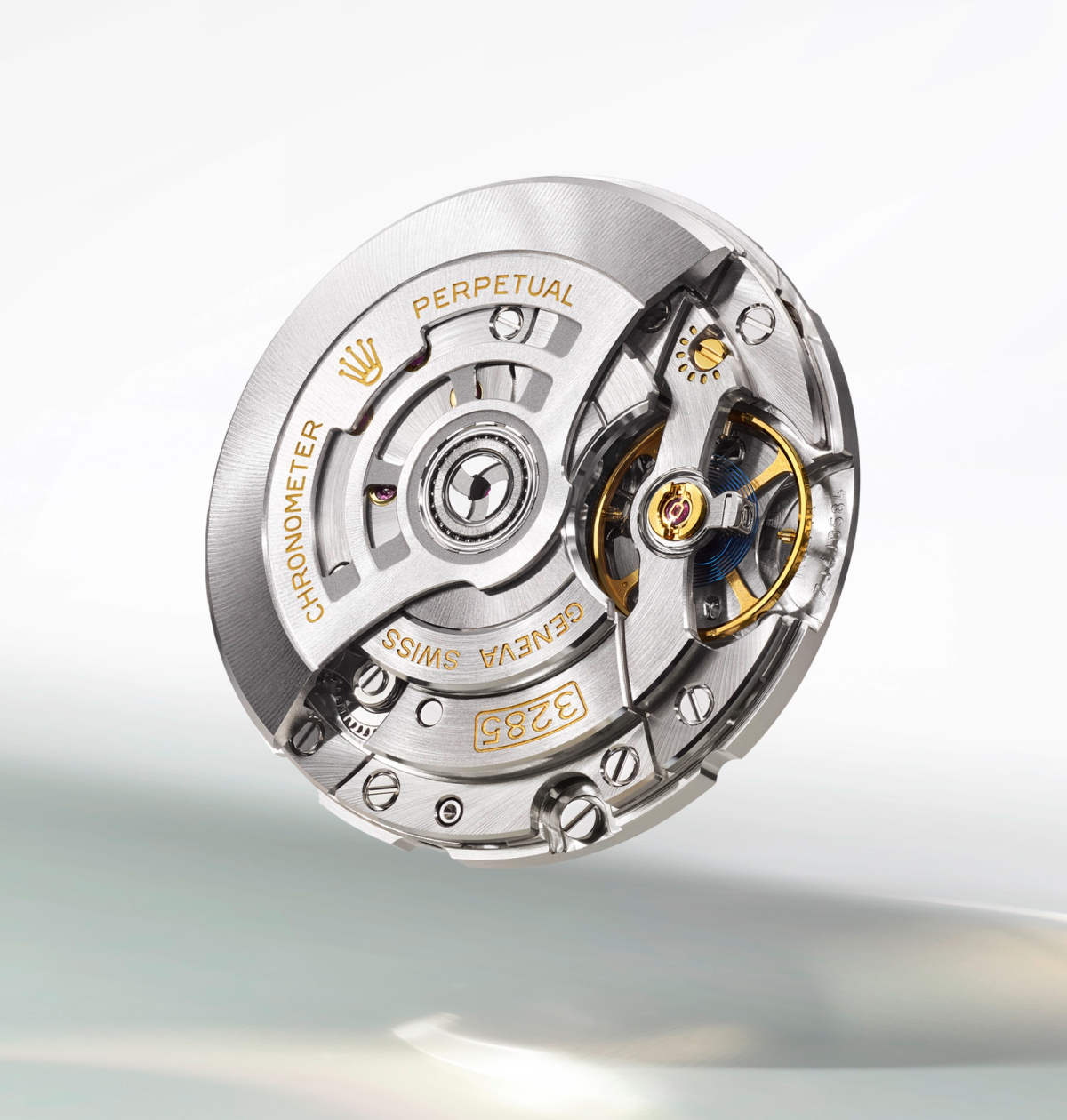 Close up of calibre 3285 movement