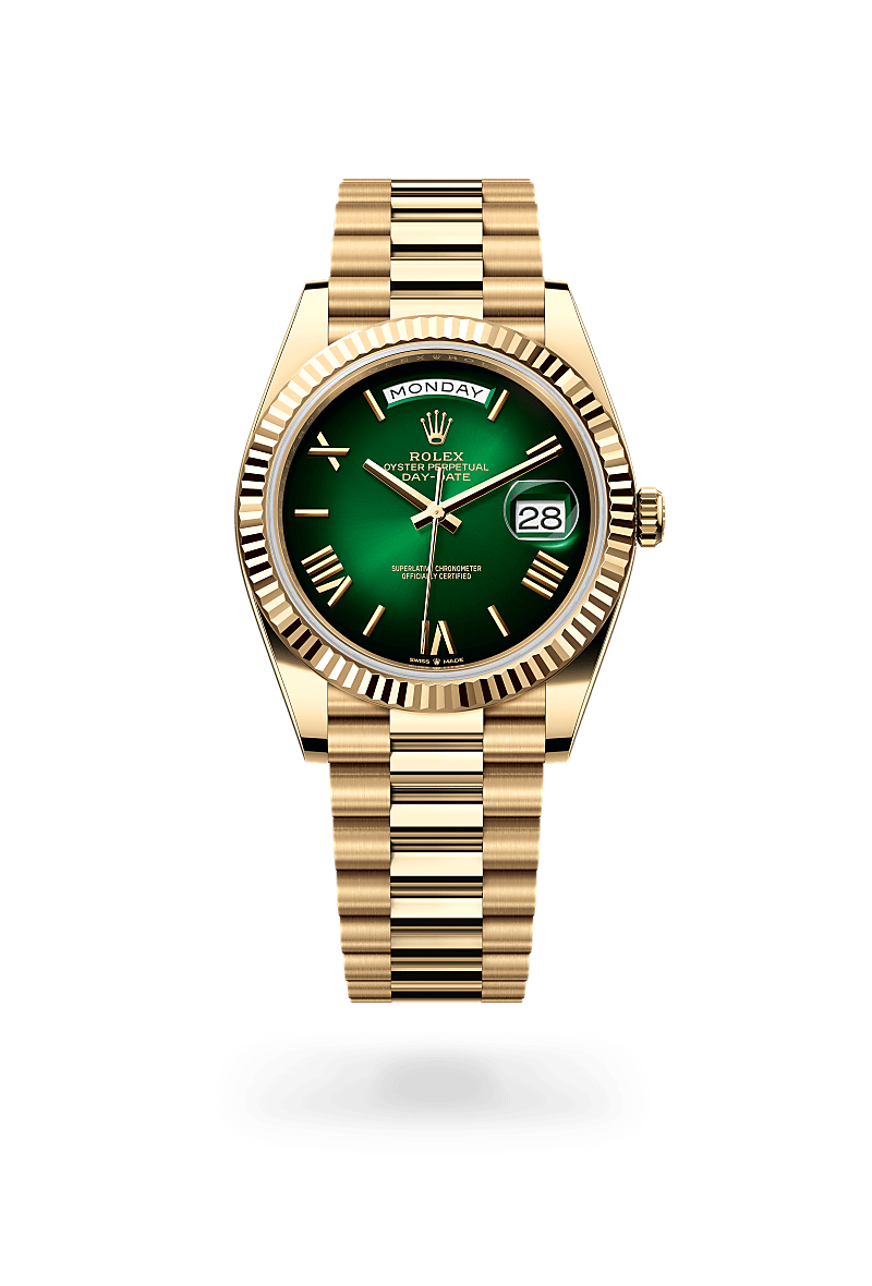 Rolex Day-Date 40 in yellow gold with an Green ombré dial, Fluted bezel, and Oyster bracelet