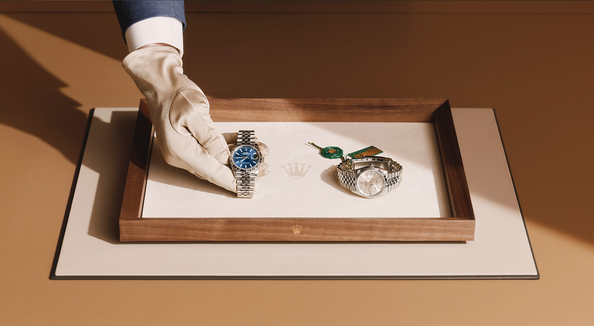 Rolex Superlative Certified badge