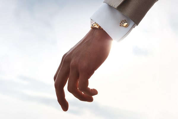 Man wearing cufflinks